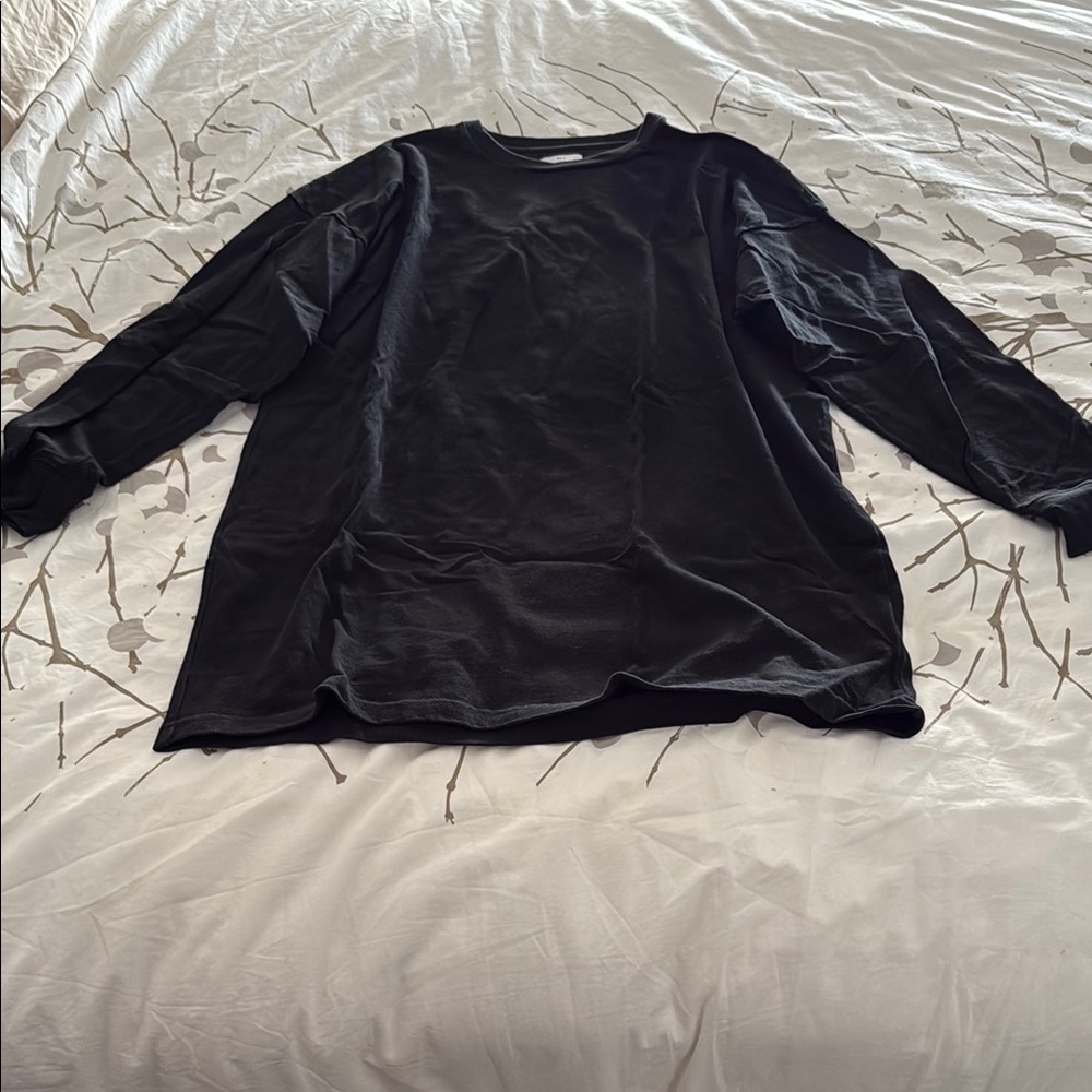 Aritzia TNA Charcoal Long Sleeve long sweatshirt